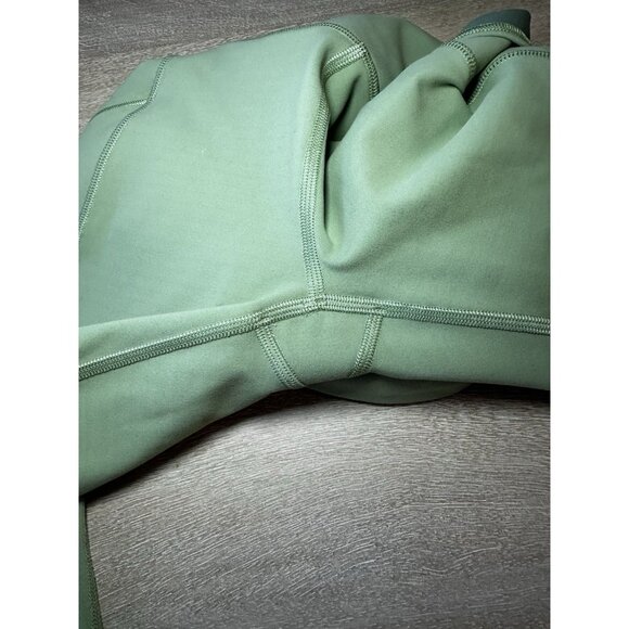 Lululemon NWOT Invigorate High-Rise Tight 25" Vista Green Size 4 - Picture 4 of 6